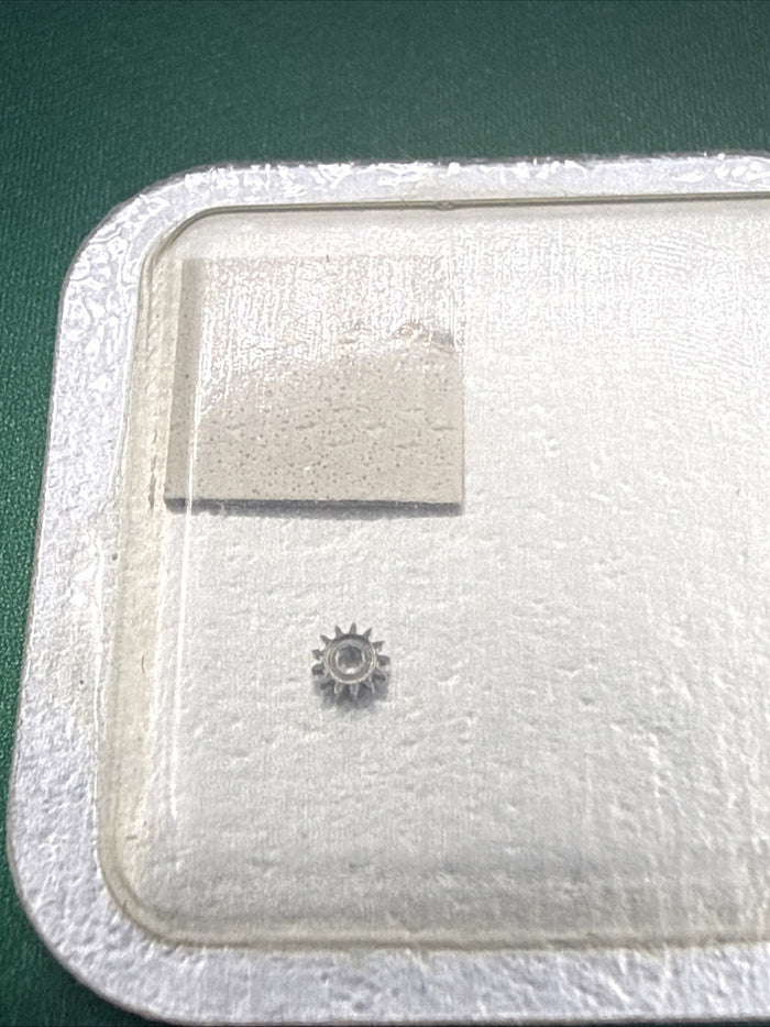Genuine Rolex Watch Movement Cal 1600 sealed part 1838 winding pinion
